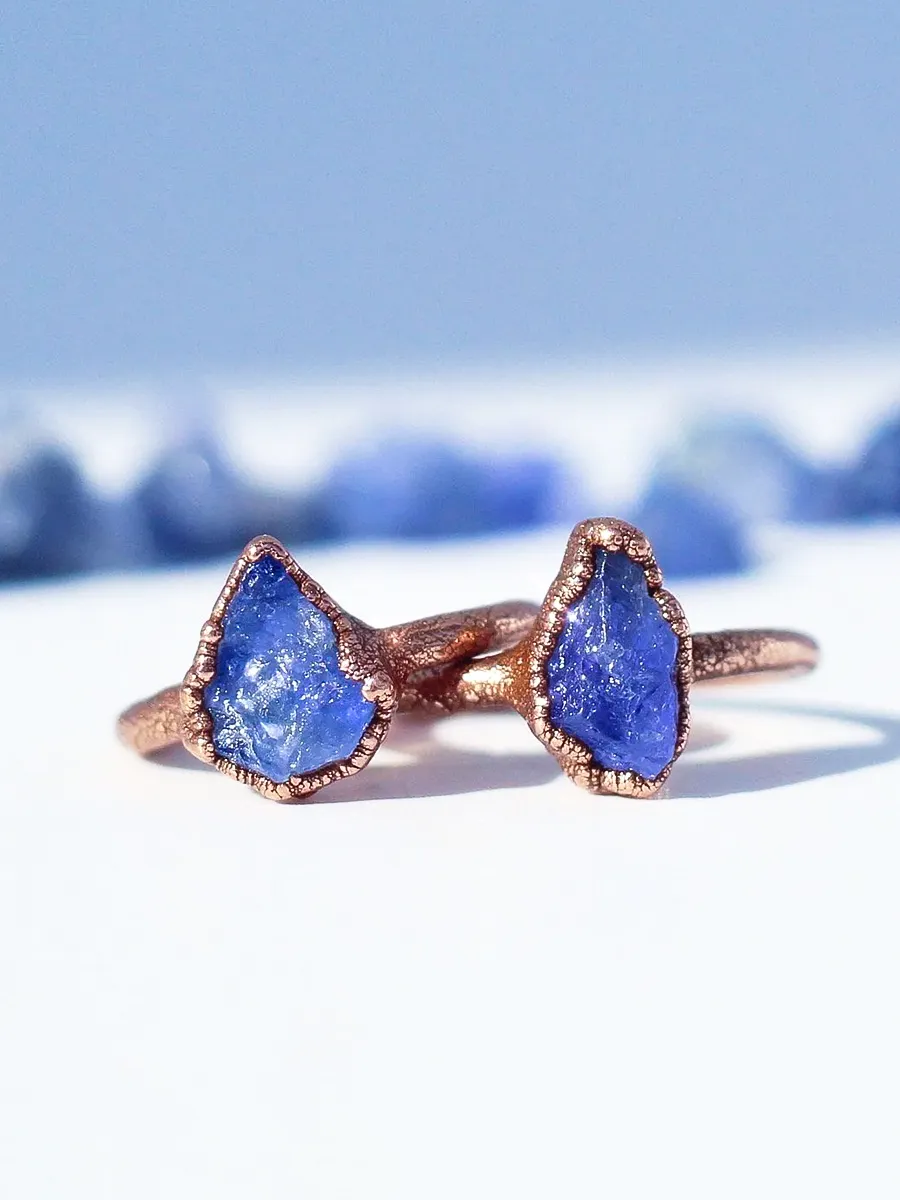 Tanzanite & Gemstones